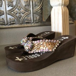 Gypsy Soule sandals size 8